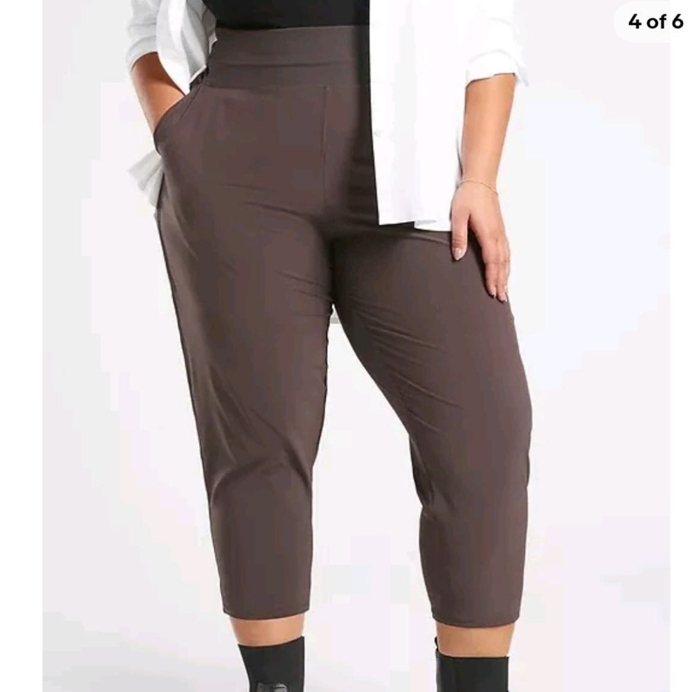 Women's Brown Cropped Pants